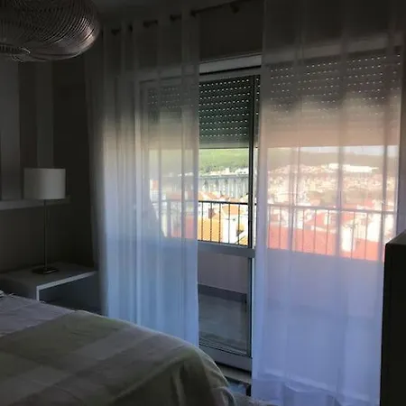 New Monsanto View Charming @ Campolide - 3b Apartman Lisboa